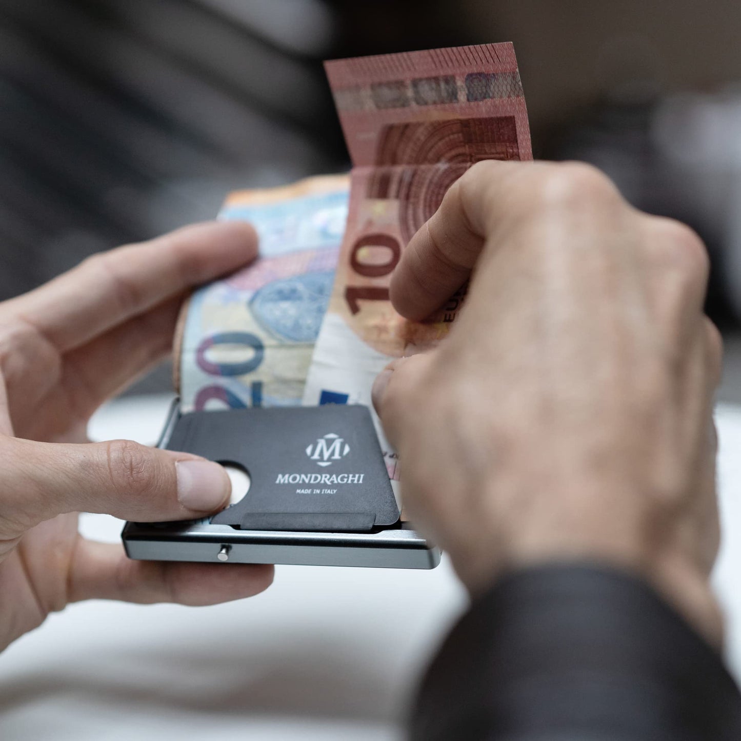 Mondraghi - Saffiano Mini-Wallet (Made in Italy).